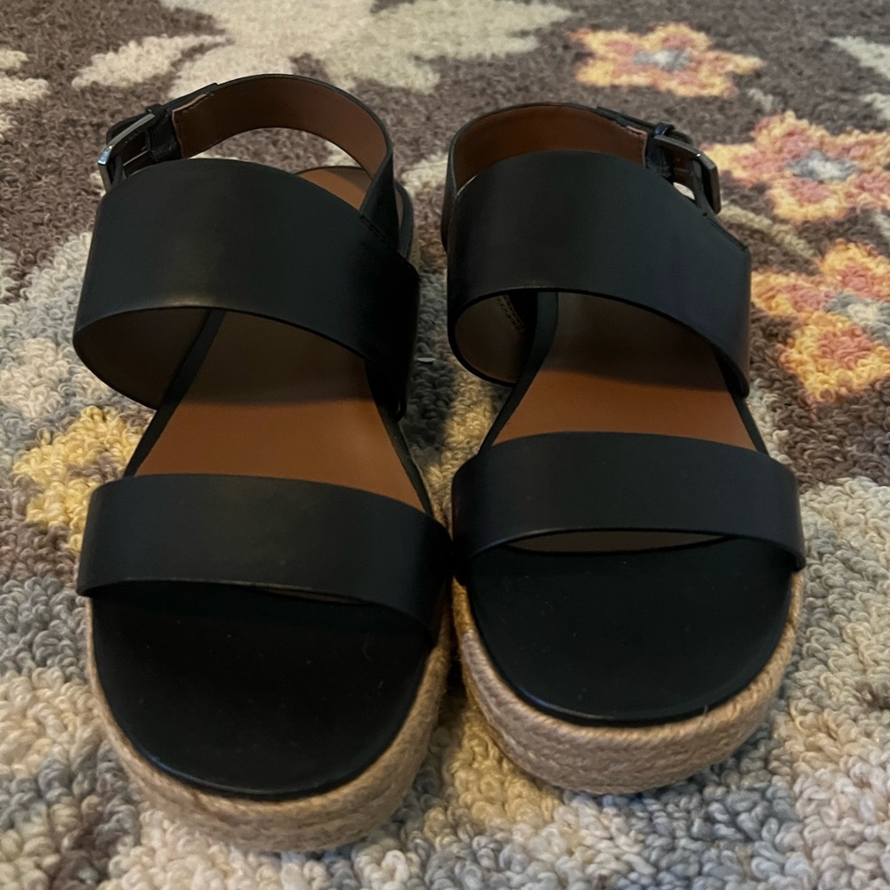 Black Women's Sandals
